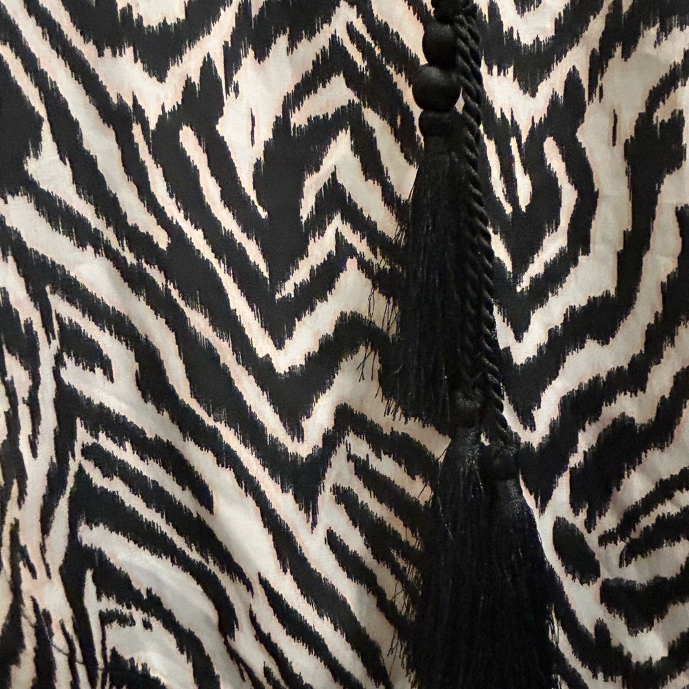 Tunic - Picture 3 of 4